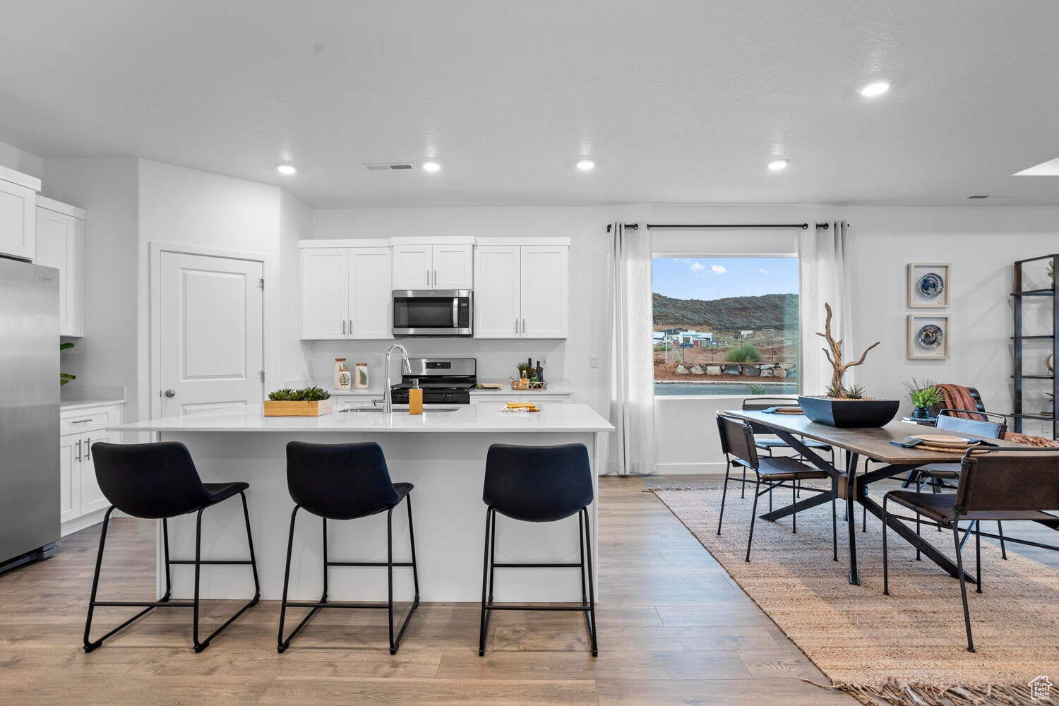 LONG VALLEY - Residential