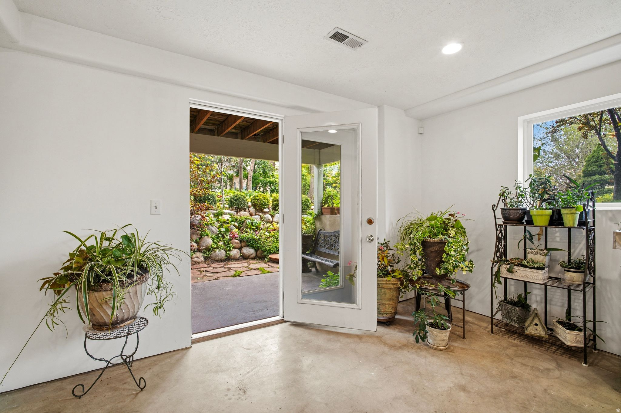 PEPPERWOOD - Residential