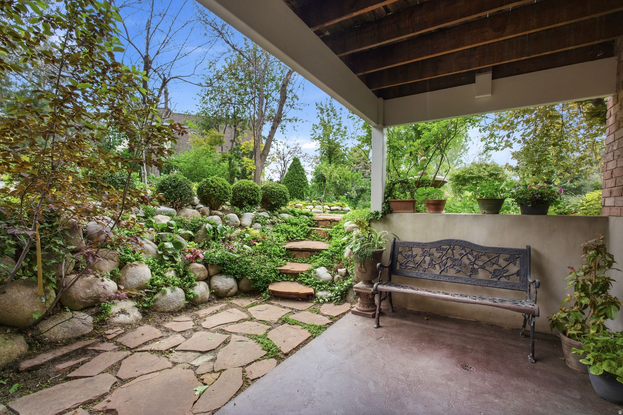 PEPPERWOOD - Residential