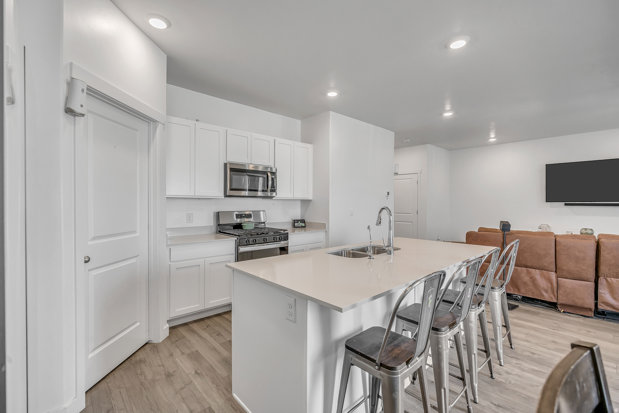 LITTLE VALLEY GATEWAY - Residential