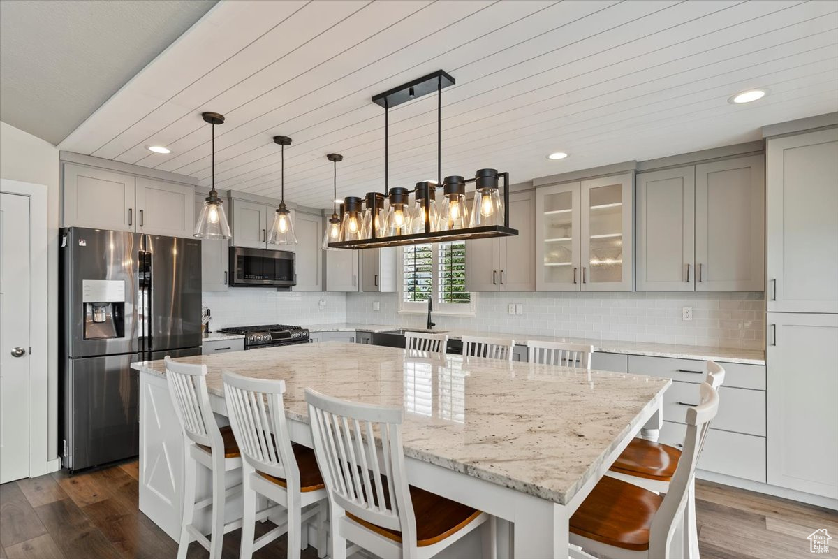 FOX POINT - Residential