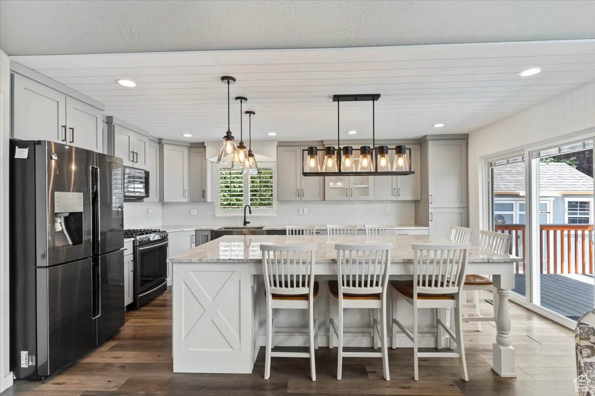 FOX POINT - Residential
