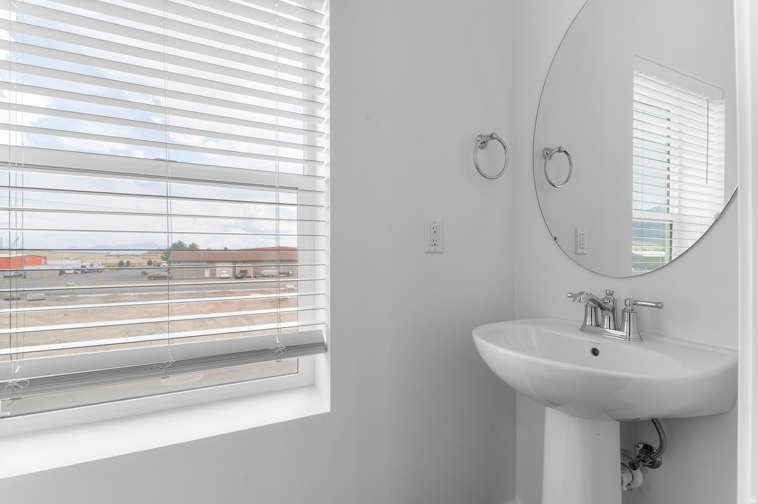 ANDERSON FARMS TOWNS 951 - Residential