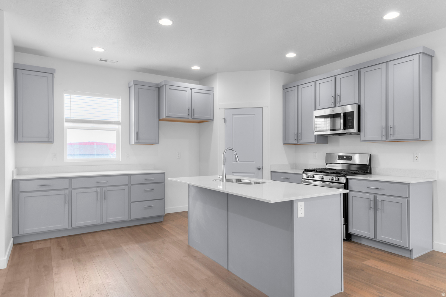 ANDERSON FARMS TOWNS 951 - Residential