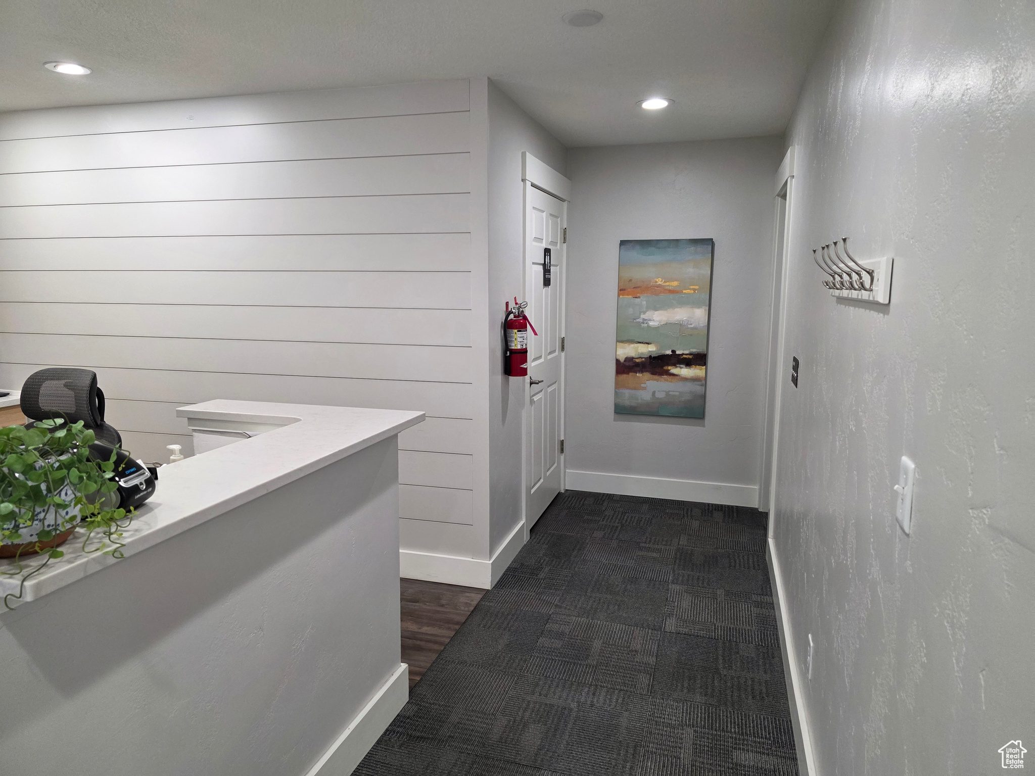 PROFESSIONAL PLAZA - Commercial Sale