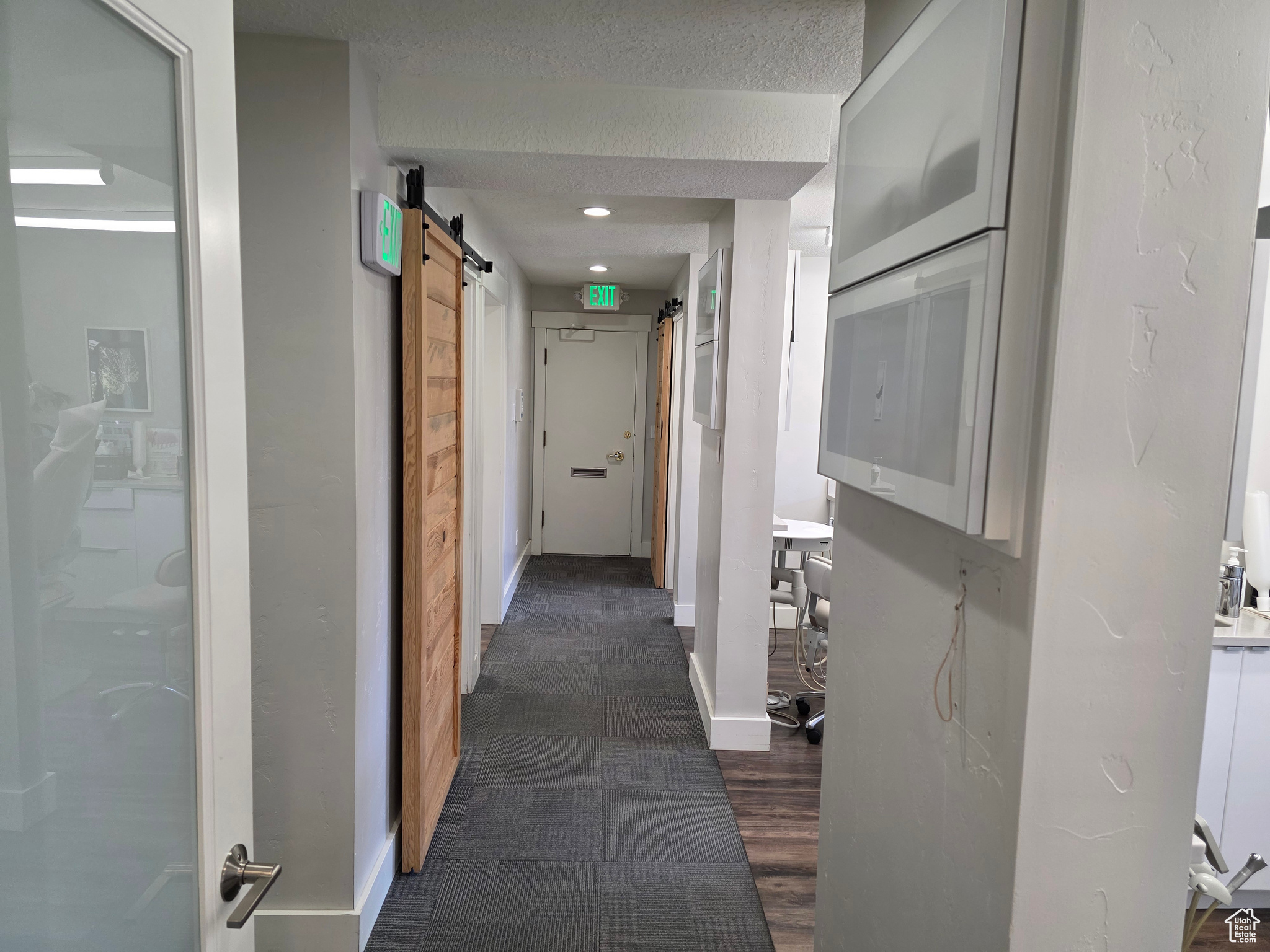 PROFESSIONAL PLAZA - Commercial Sale