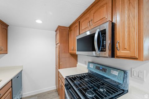 Tiny photo for 721 E 3720 S #5, Millcreek, UT 84106 (MLS # 2102523)
