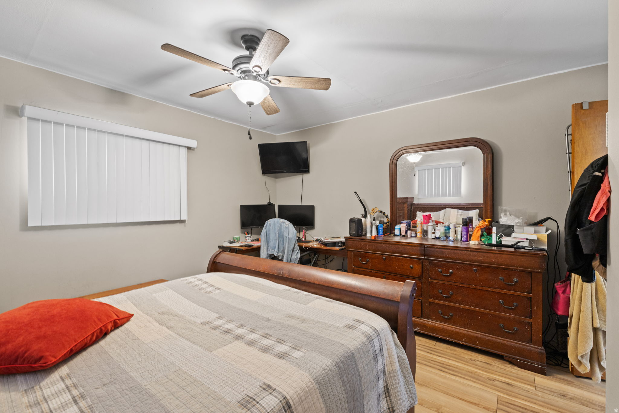 YOUNG PROPERTY - Residential