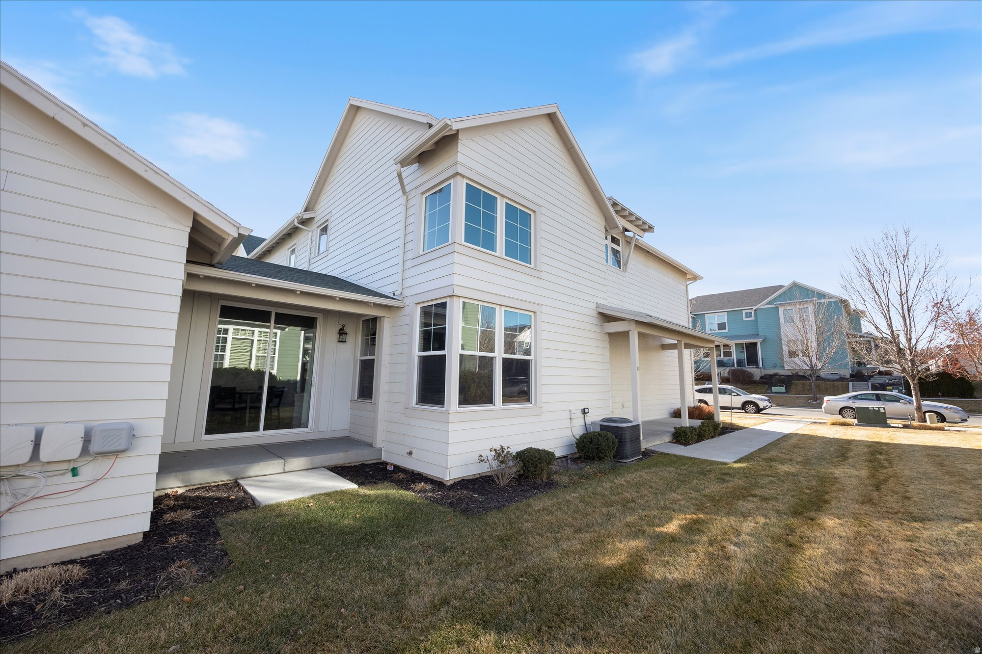 DAYBREAK - Residential