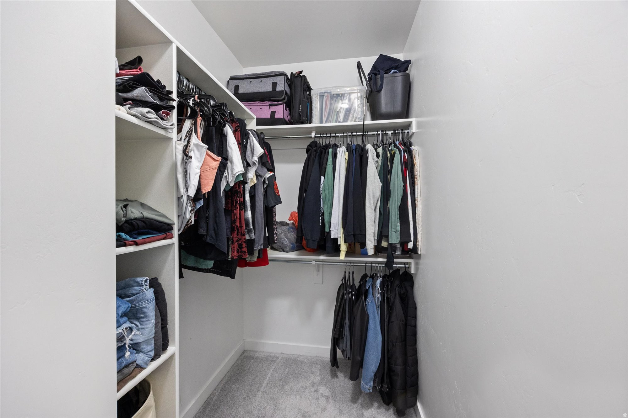 DAYBREAK - Residential