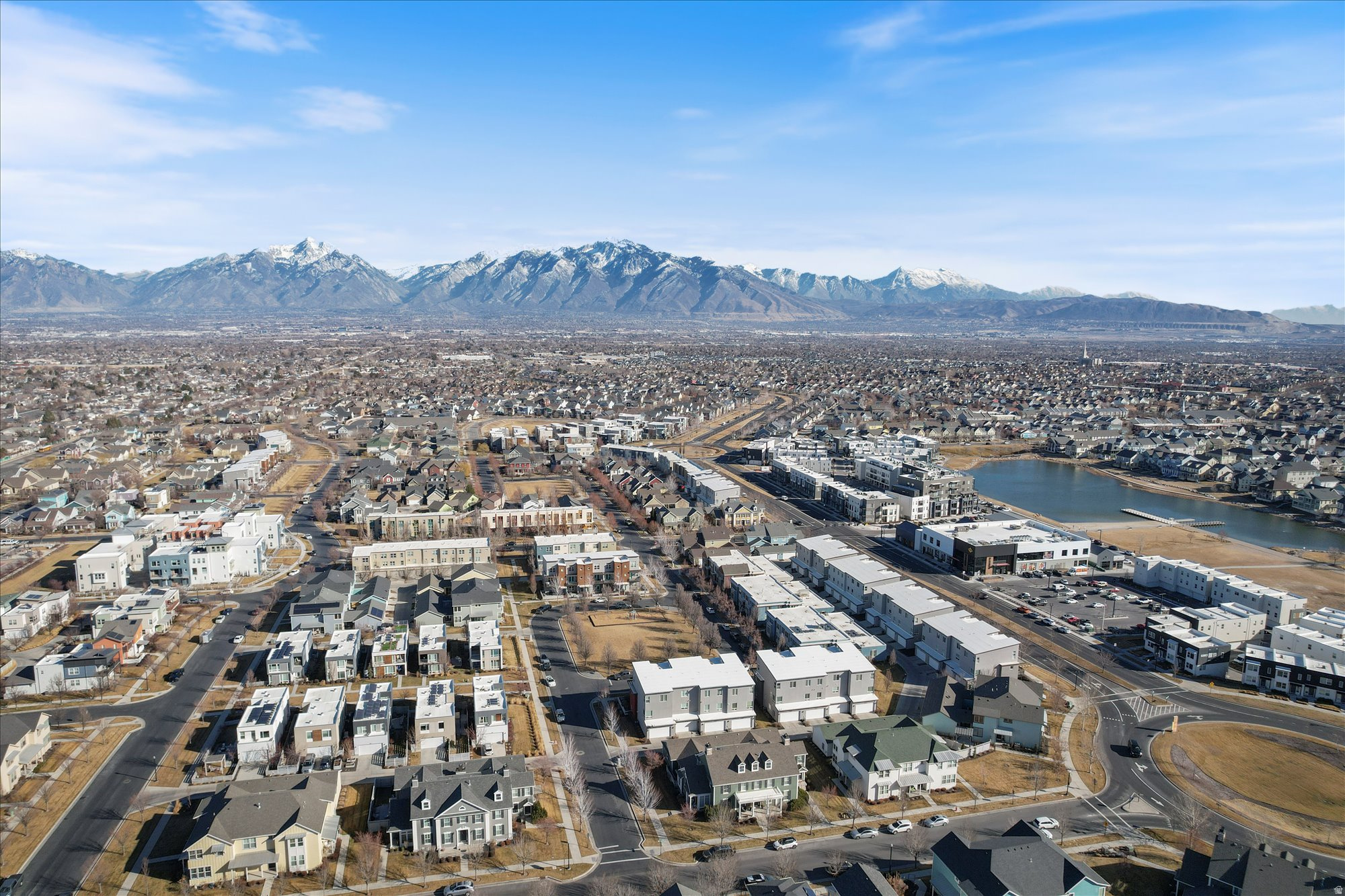 DAYBREAK - Residential