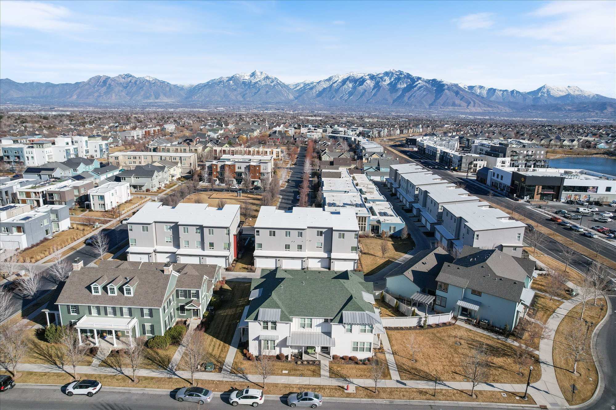 DAYBREAK - Residential