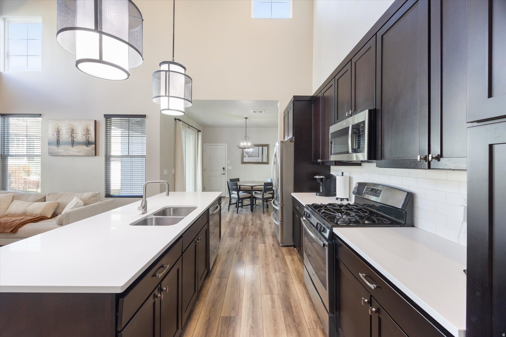 DAYBREAK - Residential