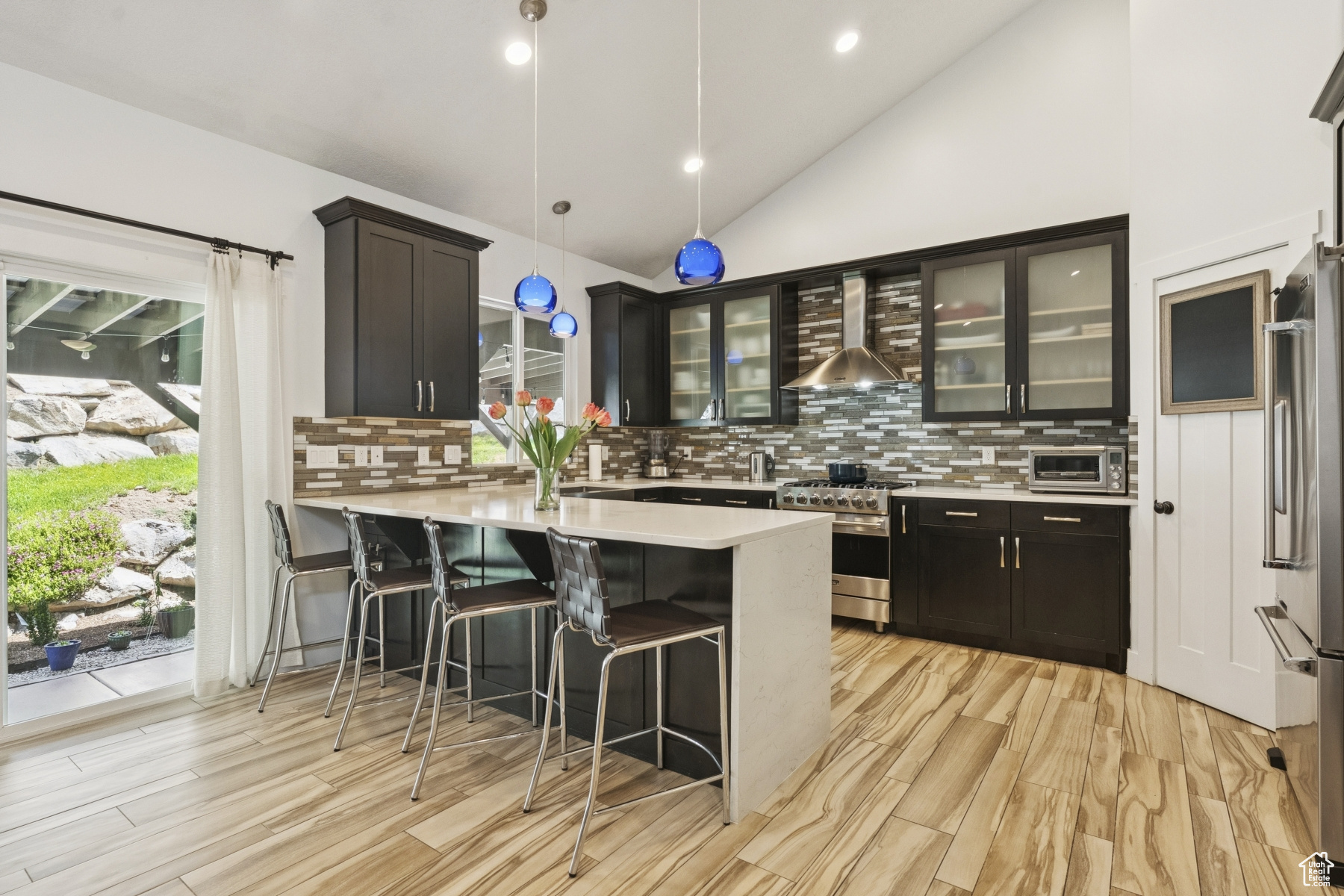 FARMINGTON MANORS - Residential