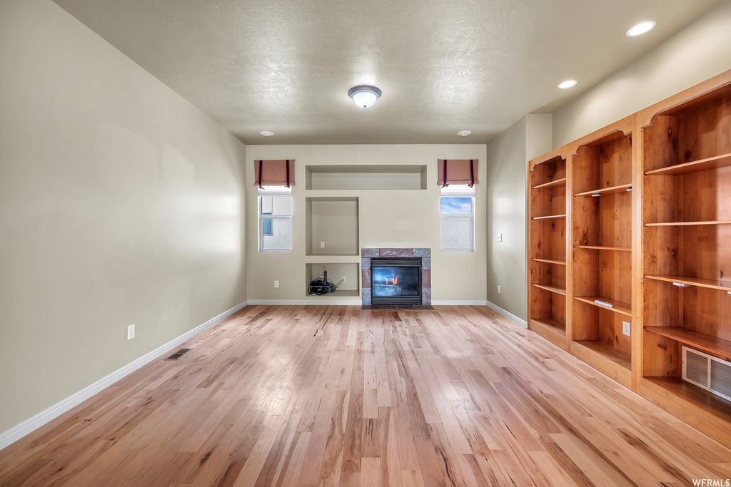 Photo of 5183 W SWIFT WATER WAY, West Jordan, UT 84081 (MLS # 2141202)