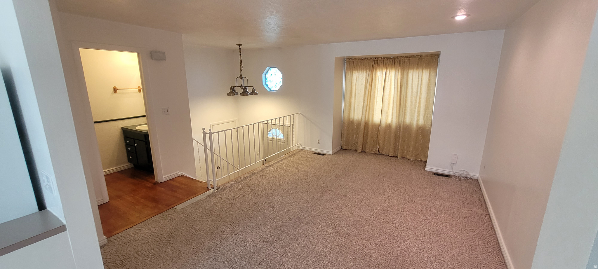 OQUIRRH SHADOWS #4 - Residential Income