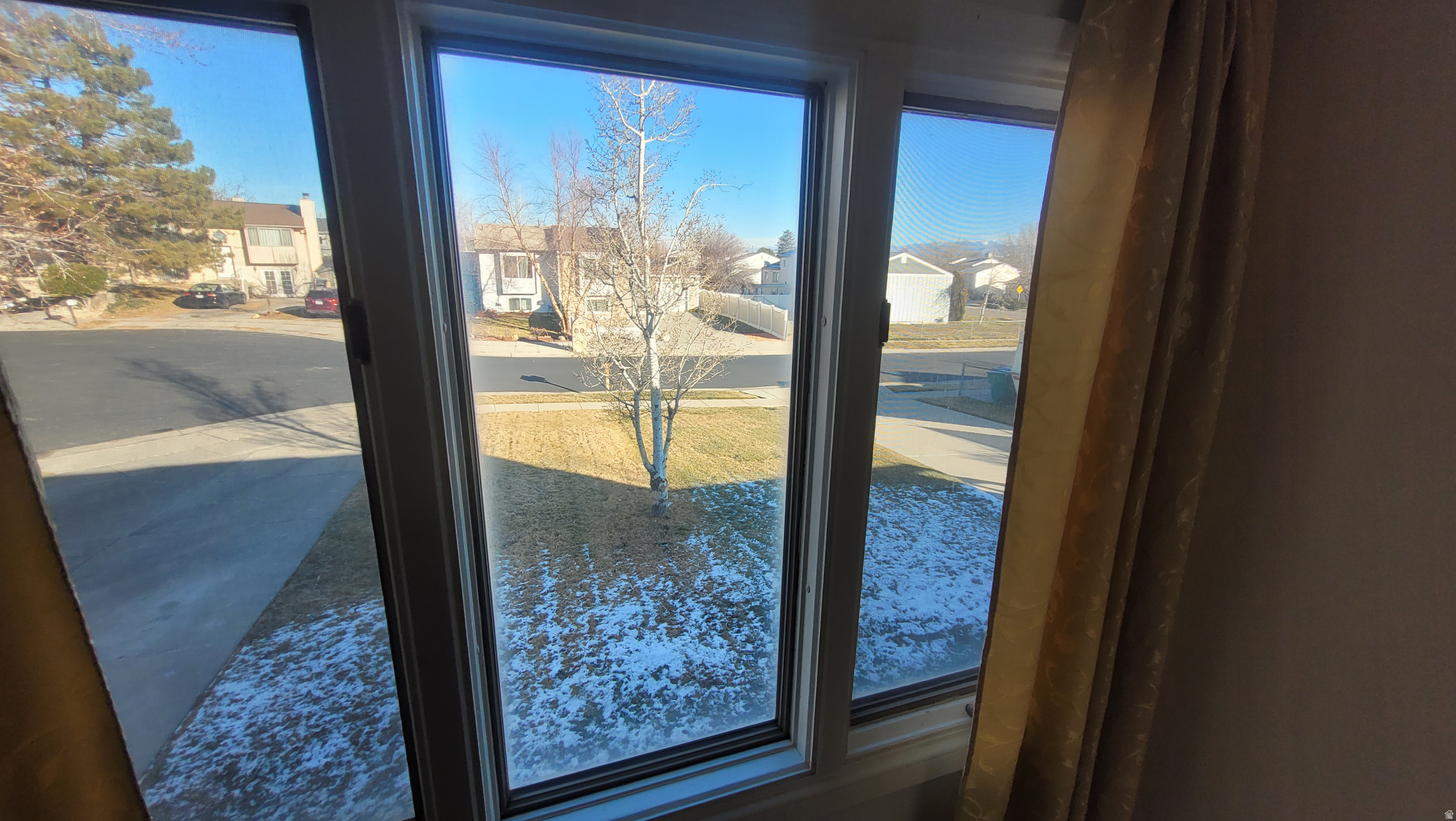 OQUIRRH SHADOWS #4 - Residential Income