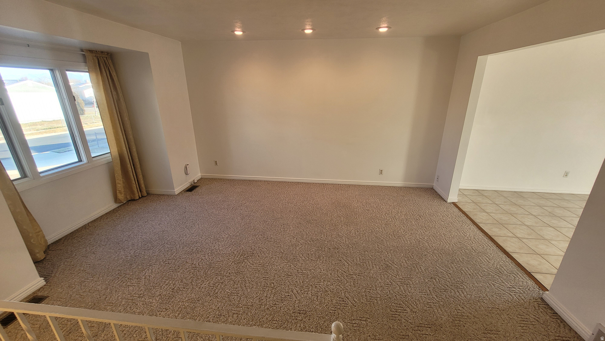 OQUIRRH SHADOWS #4 - Residential Income