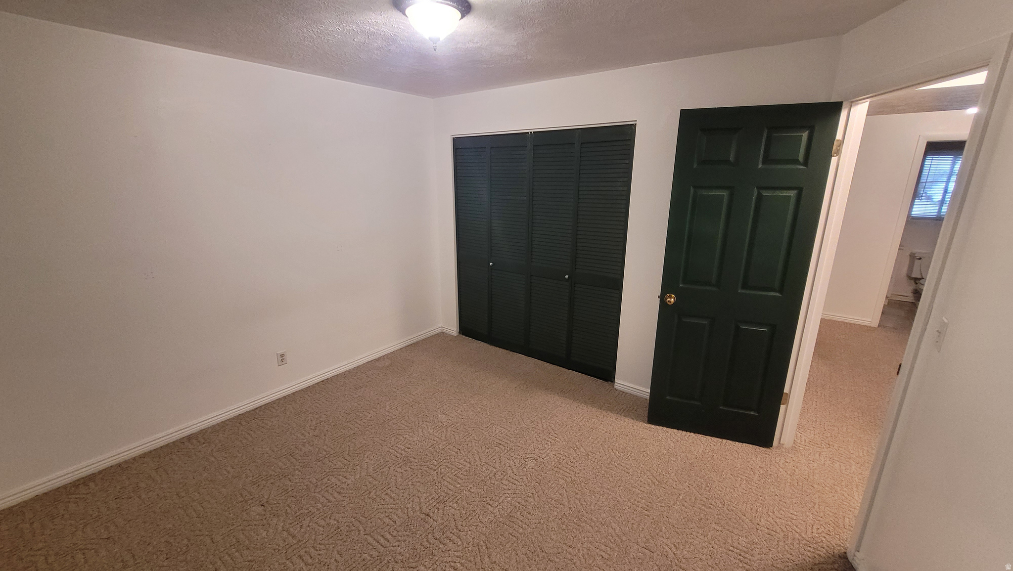 OQUIRRH SHADOWS #4 - Residential Income