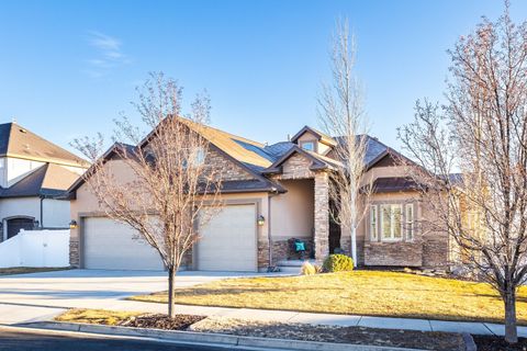 Photo of 14879 S HEADROSE DR, Herriman, UT 84096 (MLS # 2135331)