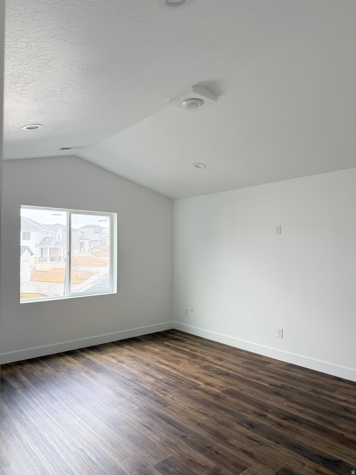 OQUIRRH WEST - Residential