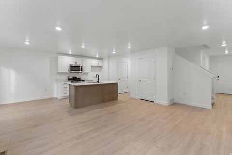 Tiny photo for 1941 E BELMONT LN #1255, Salem, UT 84653 (MLS # 2175573)