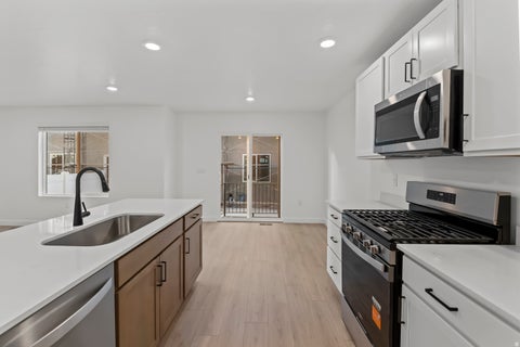 Tiny photo for 1941 E BELMONT LN #1255, Salem, UT 84653 (MLS # 2175573)