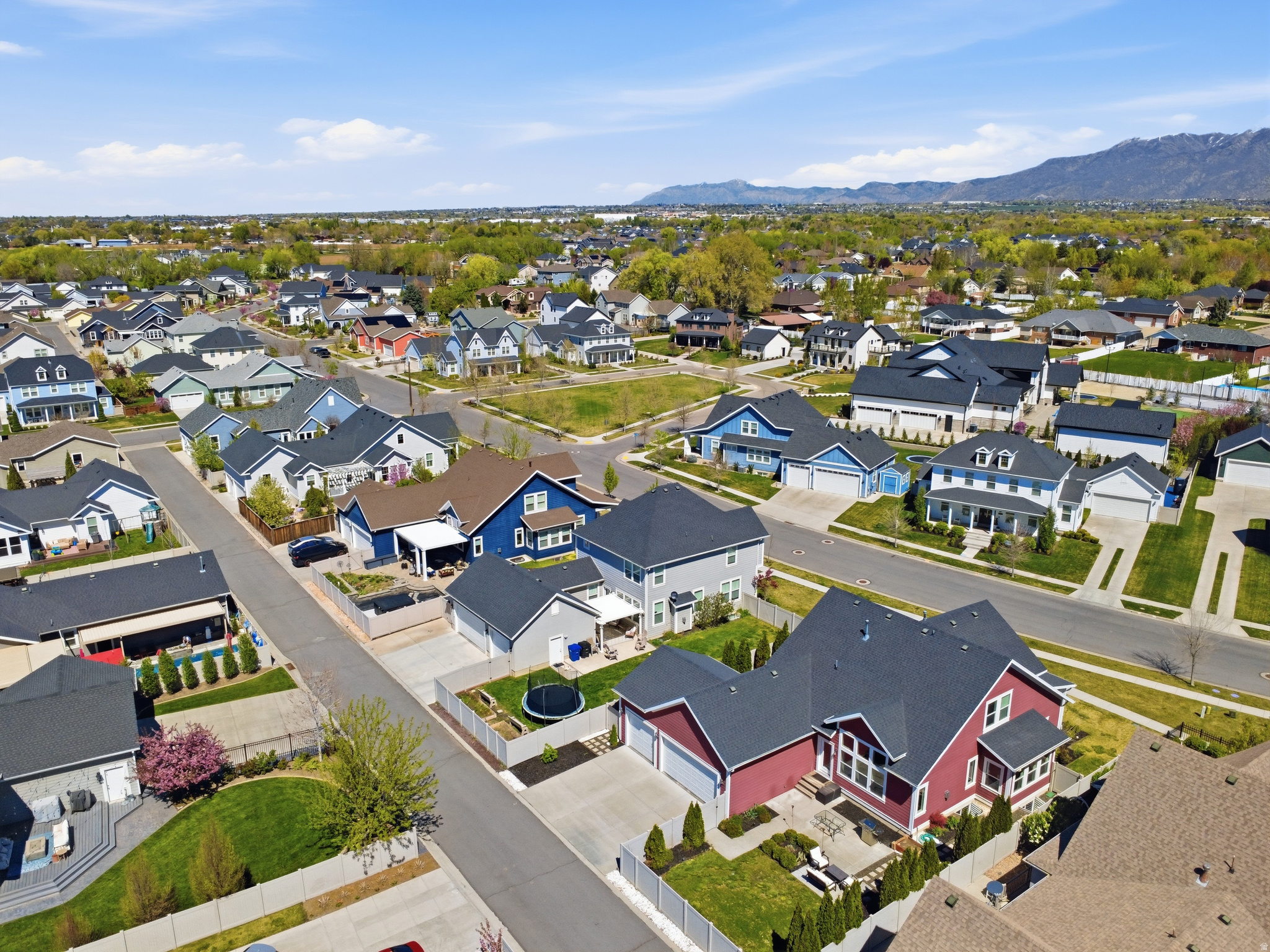 HILL FARMS - Residential