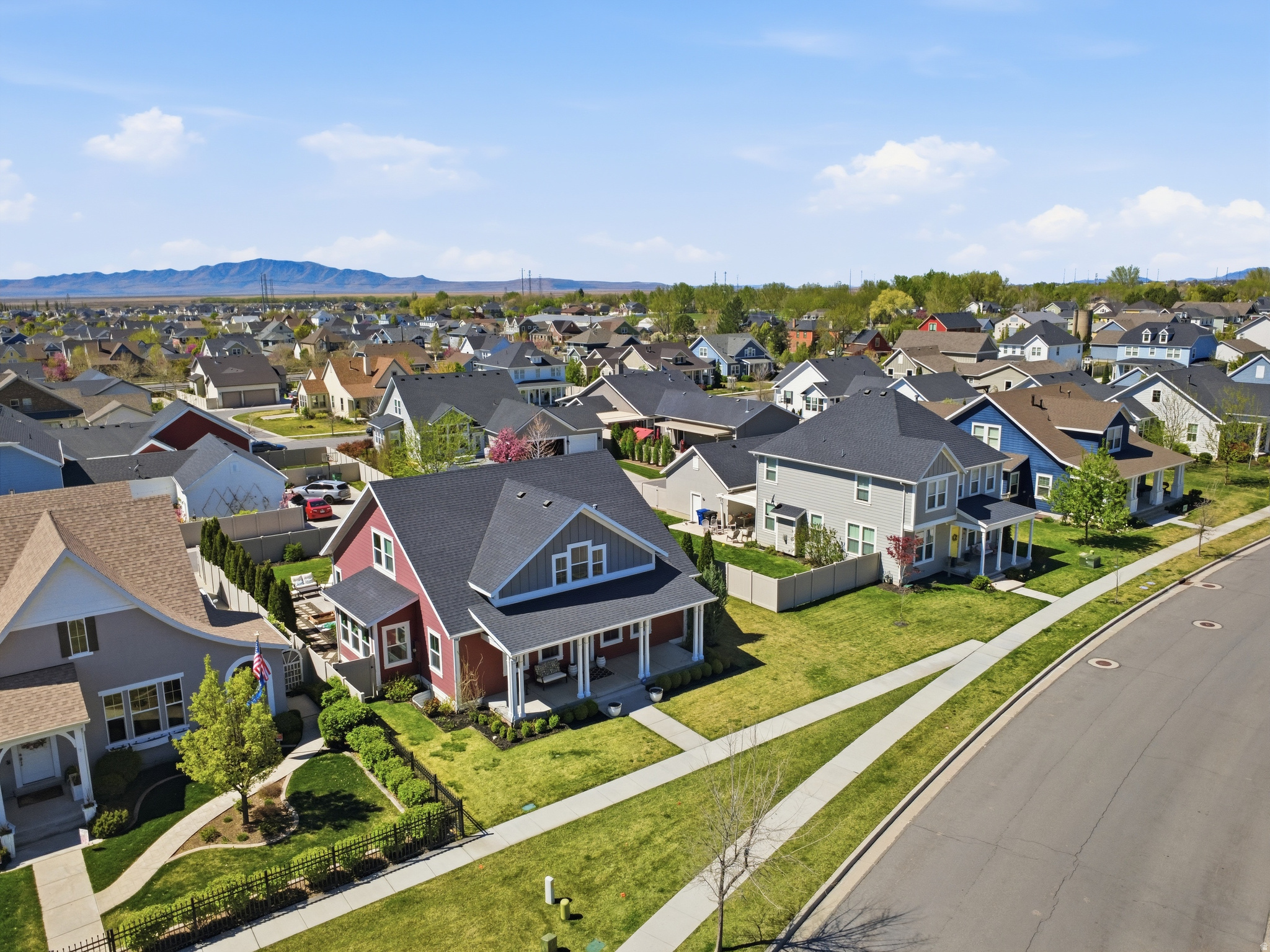 HILL FARMS - Residential