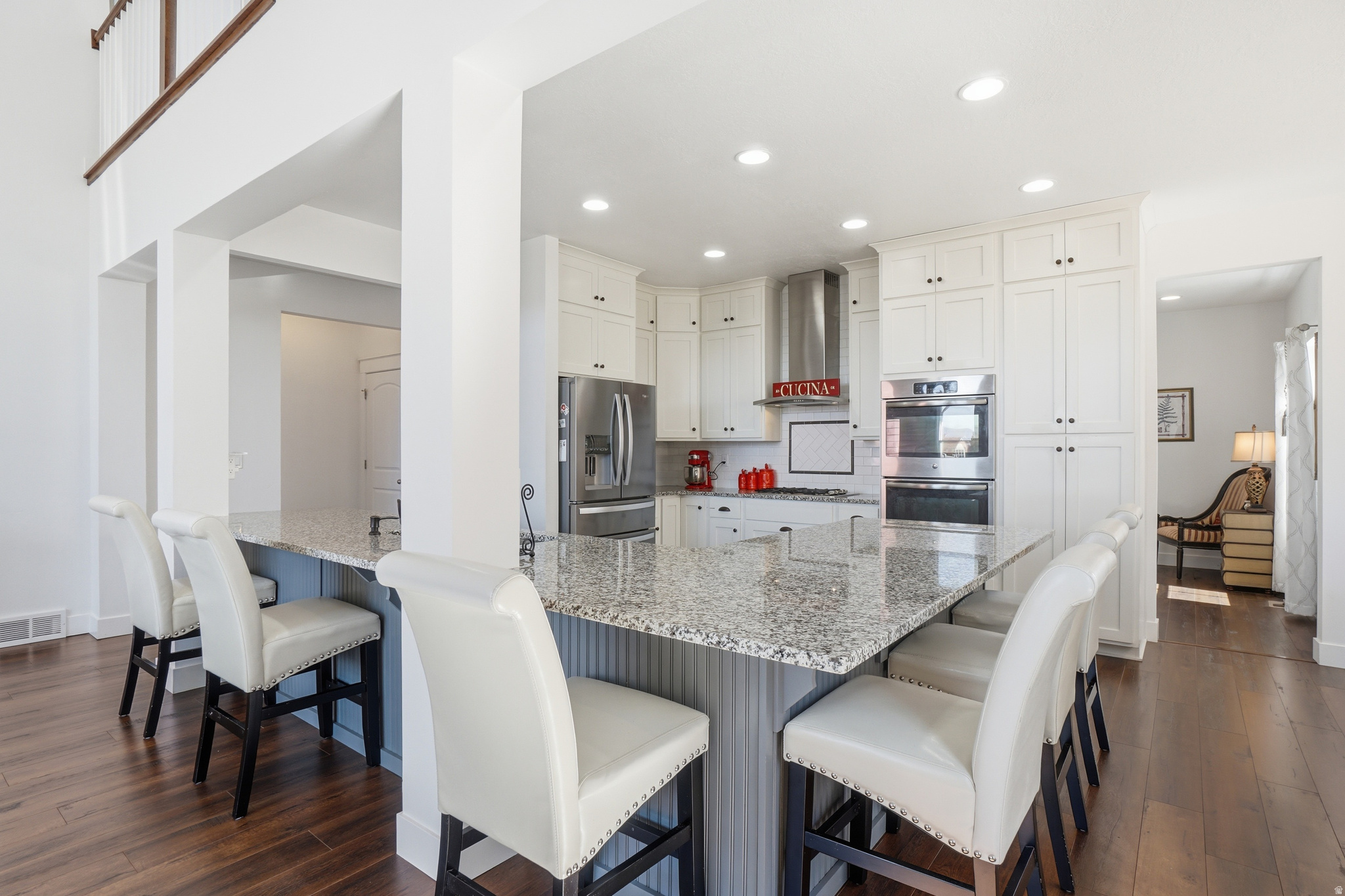 HILL FARMS - Residential