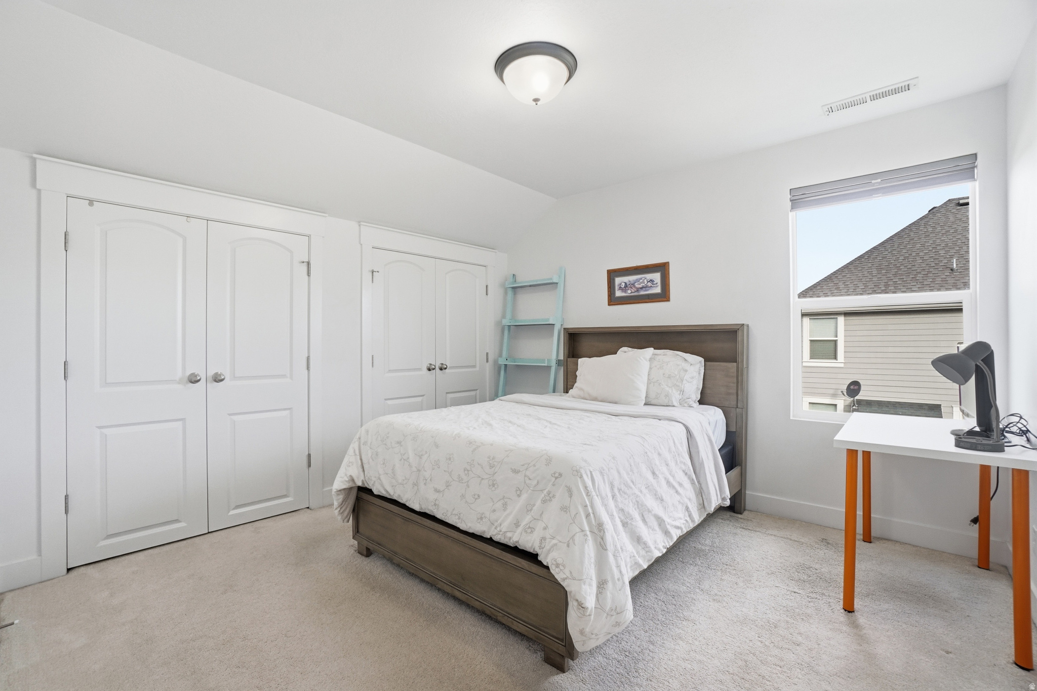 HILL FARMS - Residential