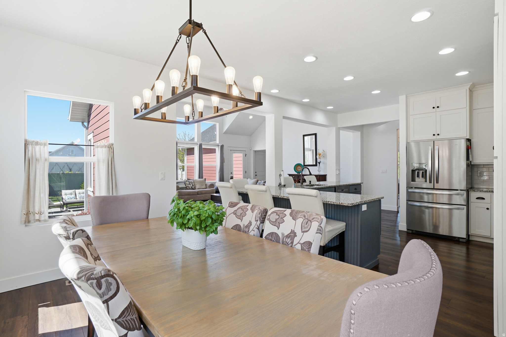 HILL FARMS - Residential