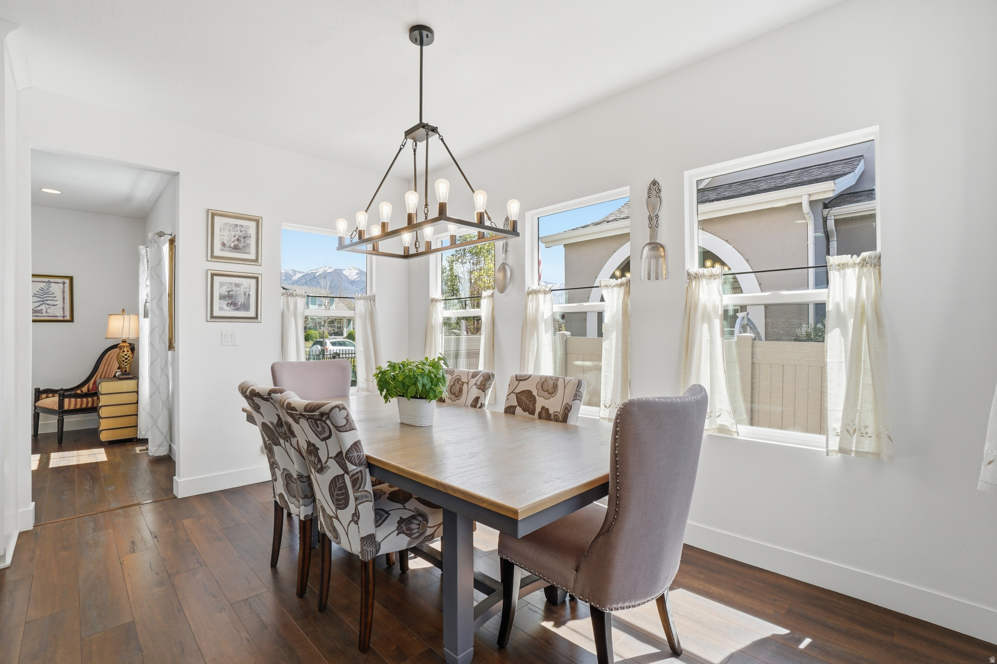 HILL FARMS - Residential