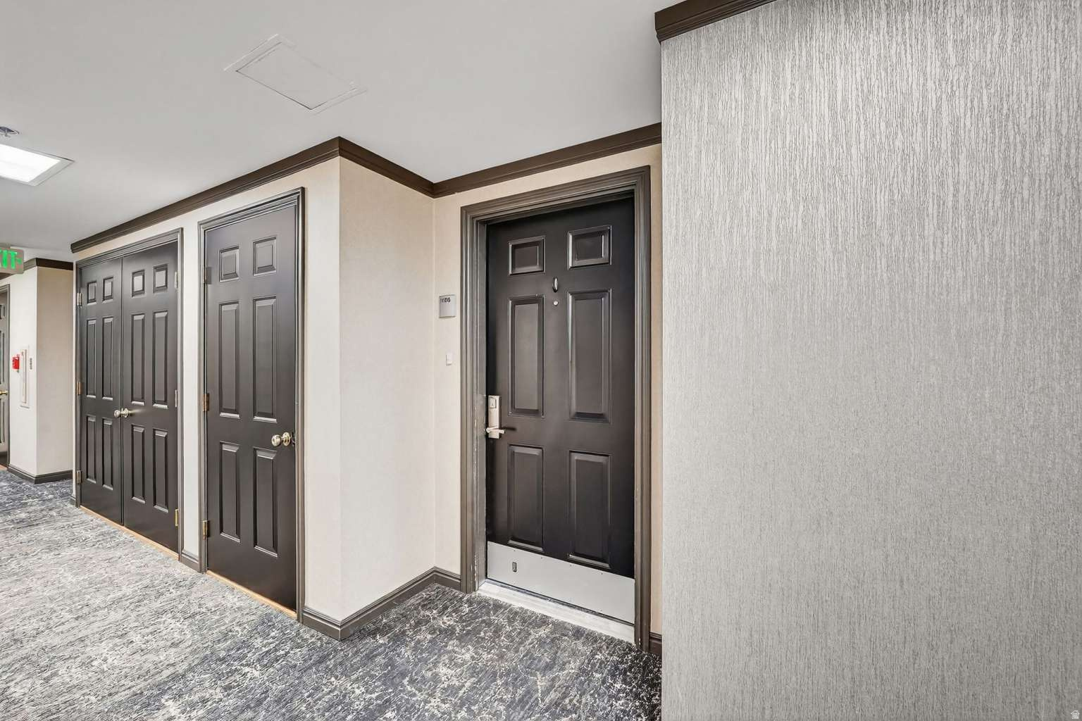 AMERICAN TOWERS CONDM - Residential