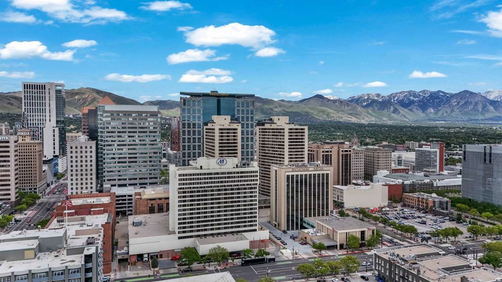 Photo of 48 W BROADWAY #1106N, Salt Lake City, UT 84101 (MLS # 2128385)