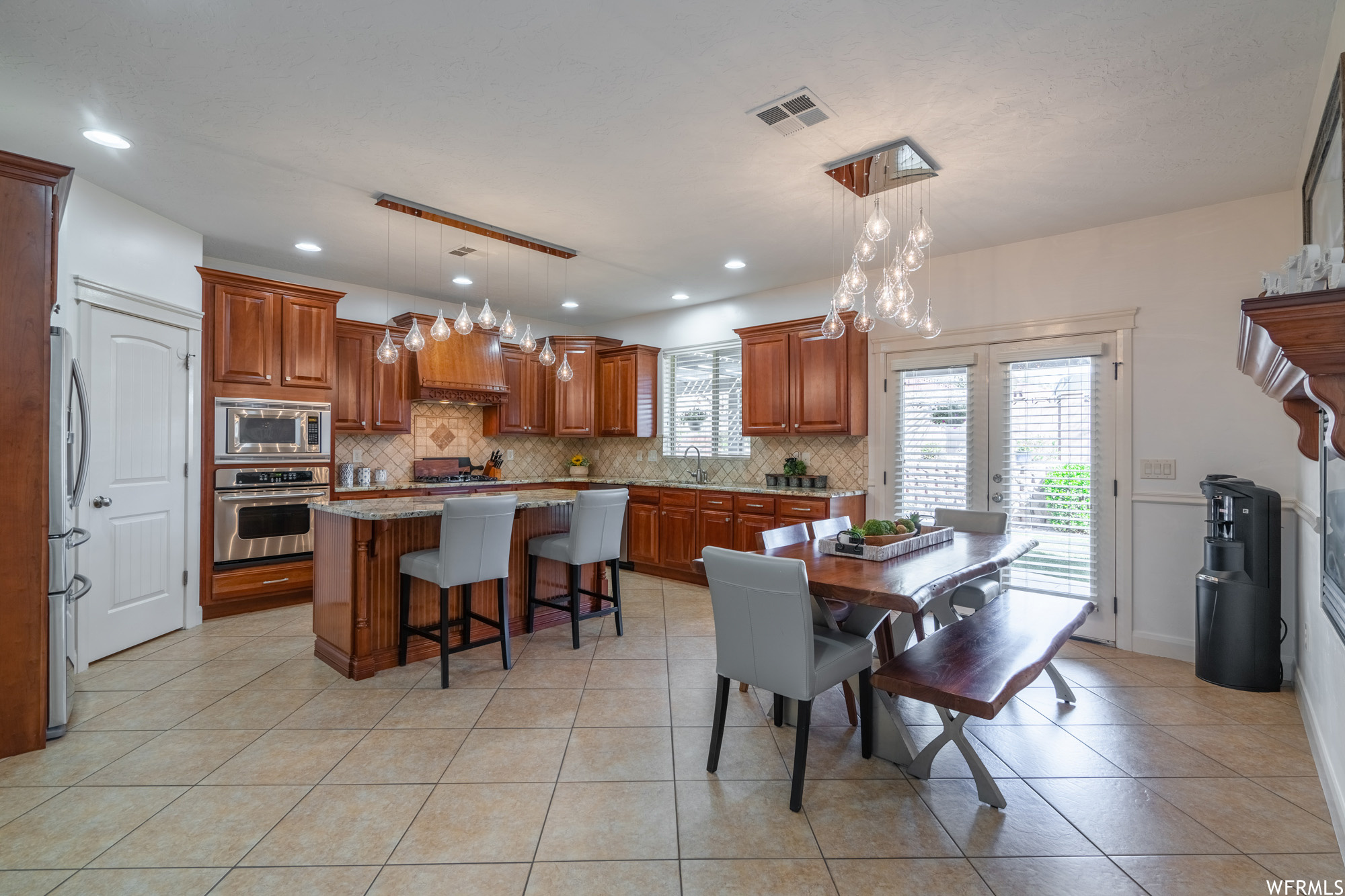 CRIMSON CLIFFS - Residential