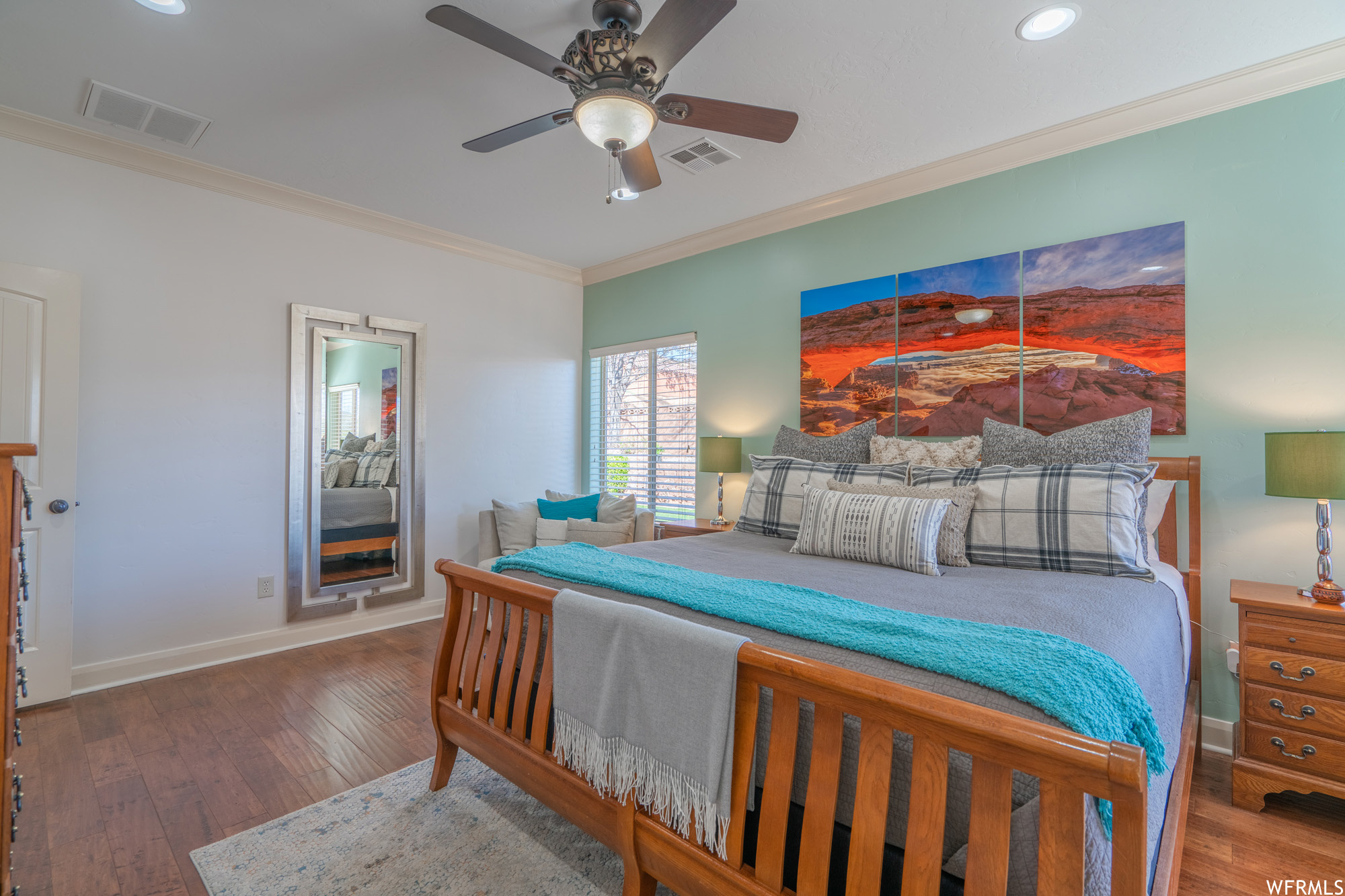 CRIMSON CLIFFS - Residential