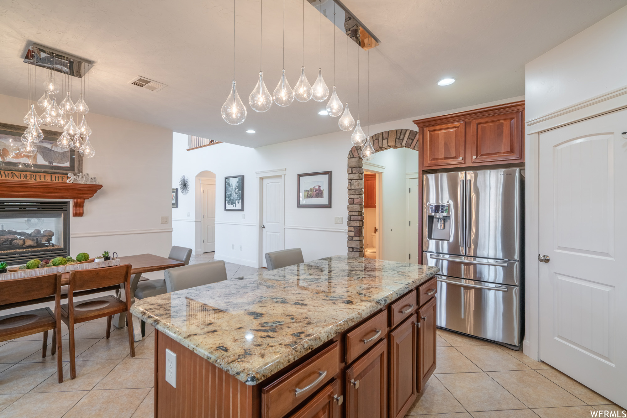 CRIMSON CLIFFS - Residential