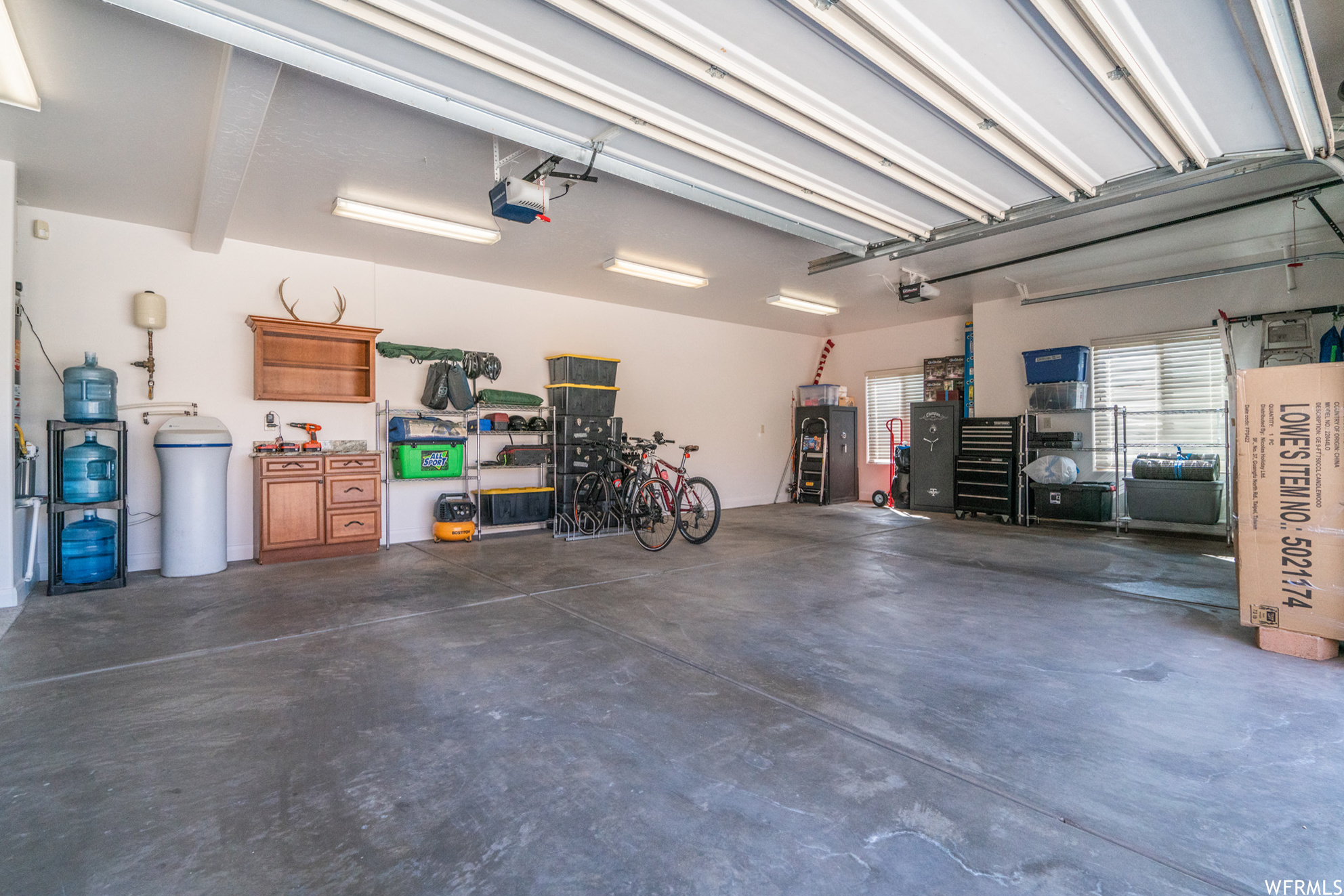 CRIMSON CLIFFS - Residential