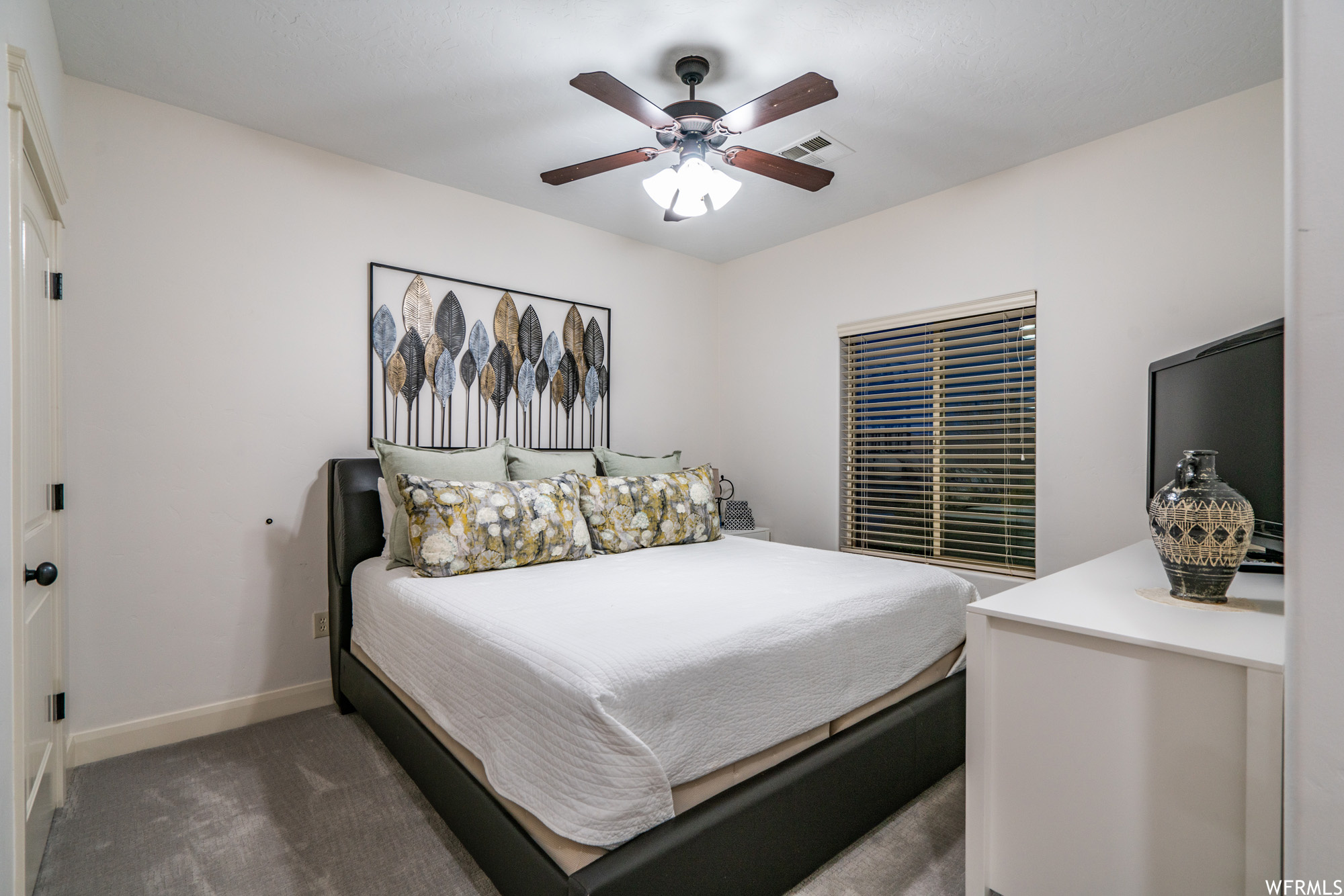 CRIMSON CLIFFS - Residential