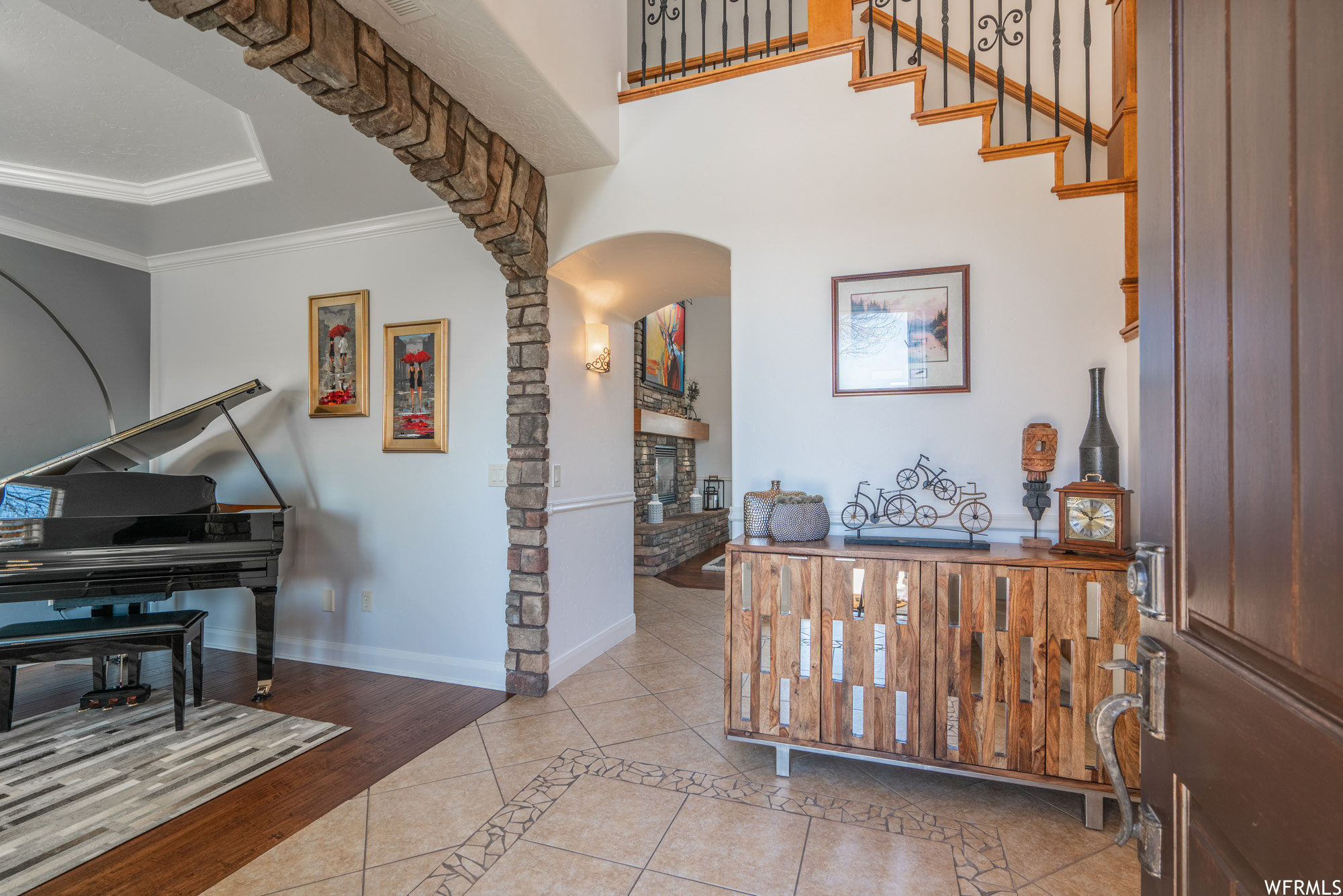 CRIMSON CLIFFS - Residential