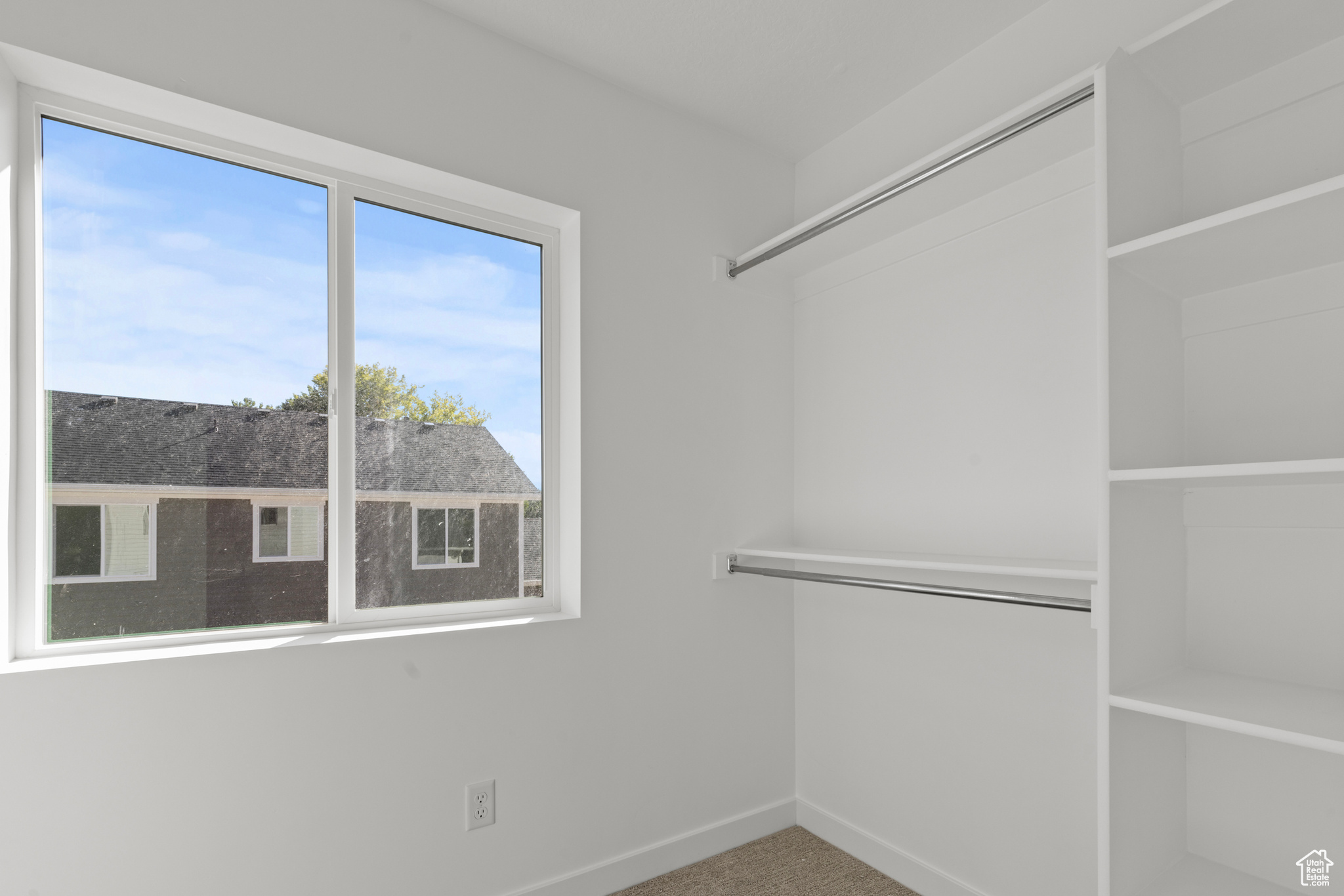 DIXON DOWNS - Residential