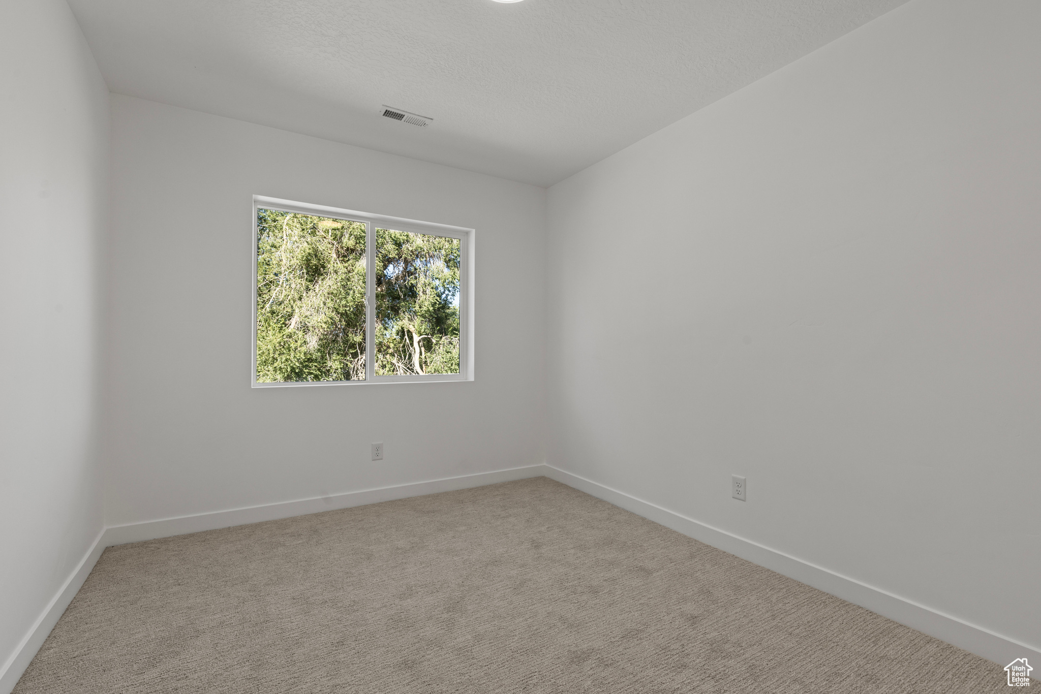 DIXON DOWNS - Residential