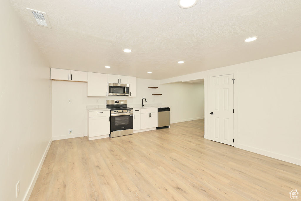 OQUIRRH HILLS - Residential
