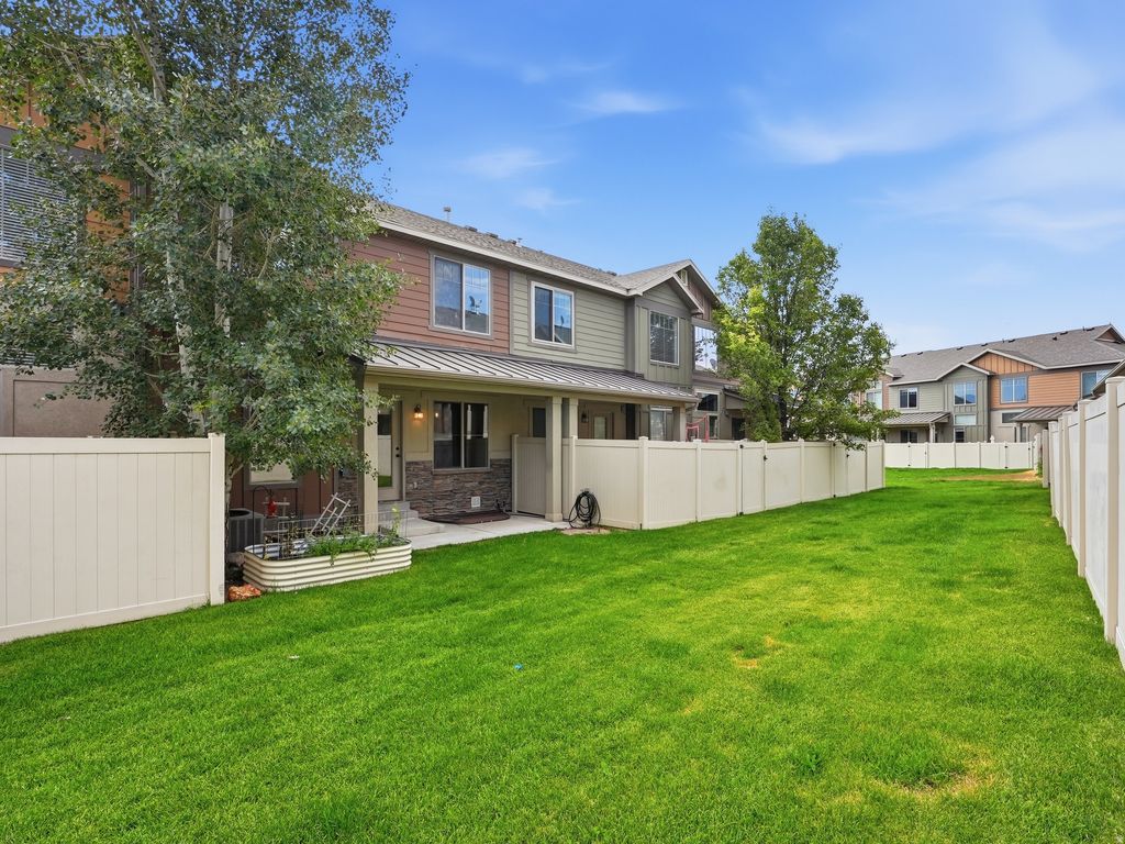 Photo of 10434 S SAGE LUIGI CT W, South Jordan, UT 84009 (MLS # 2172153)
