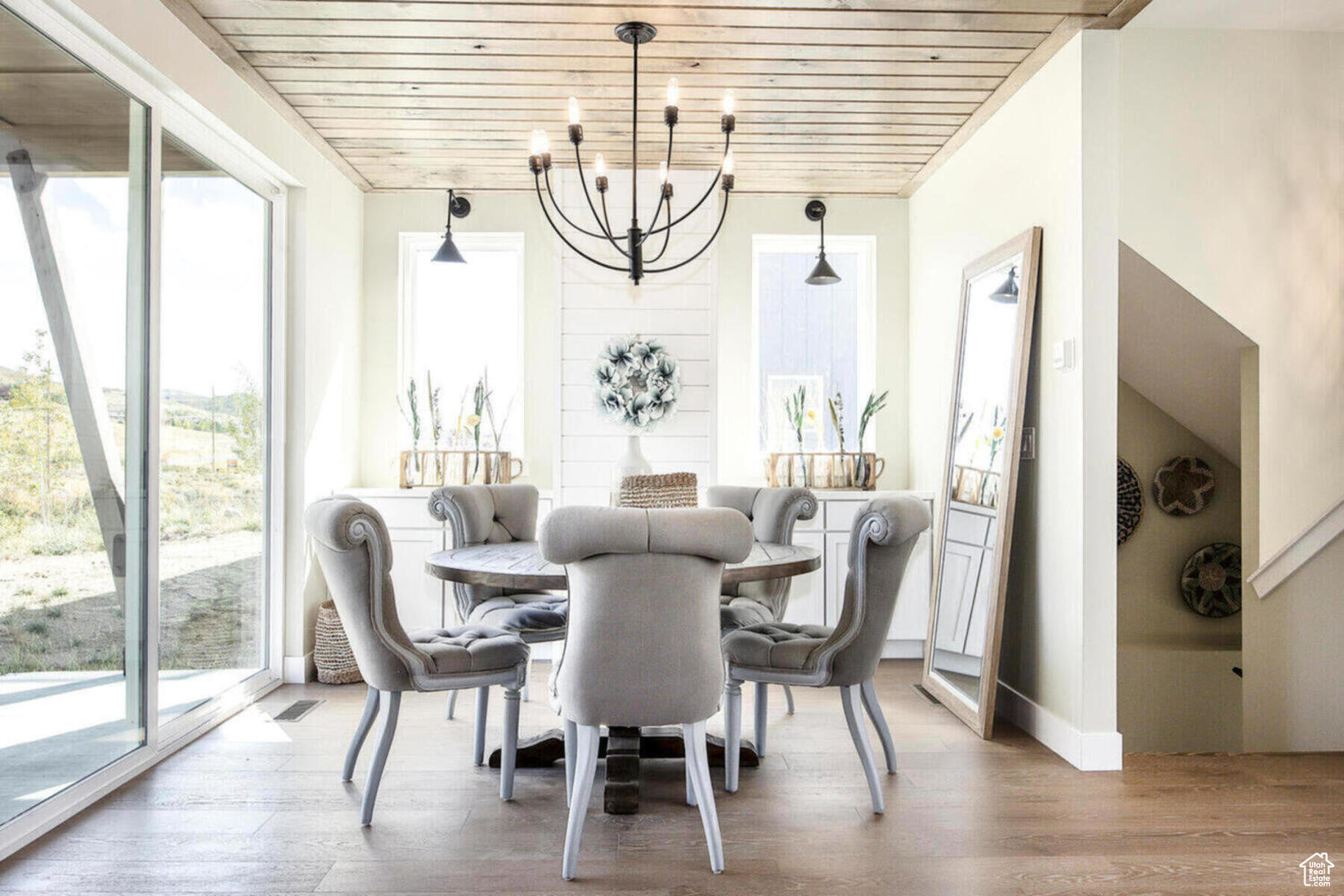 DEER SPRINGS - Residential