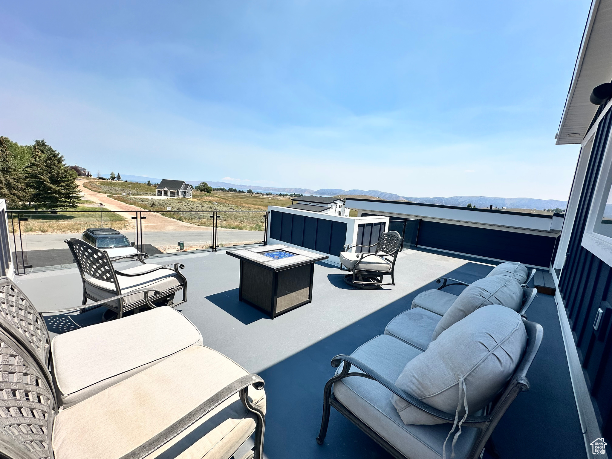 GOLF COURSE 4 - Residential