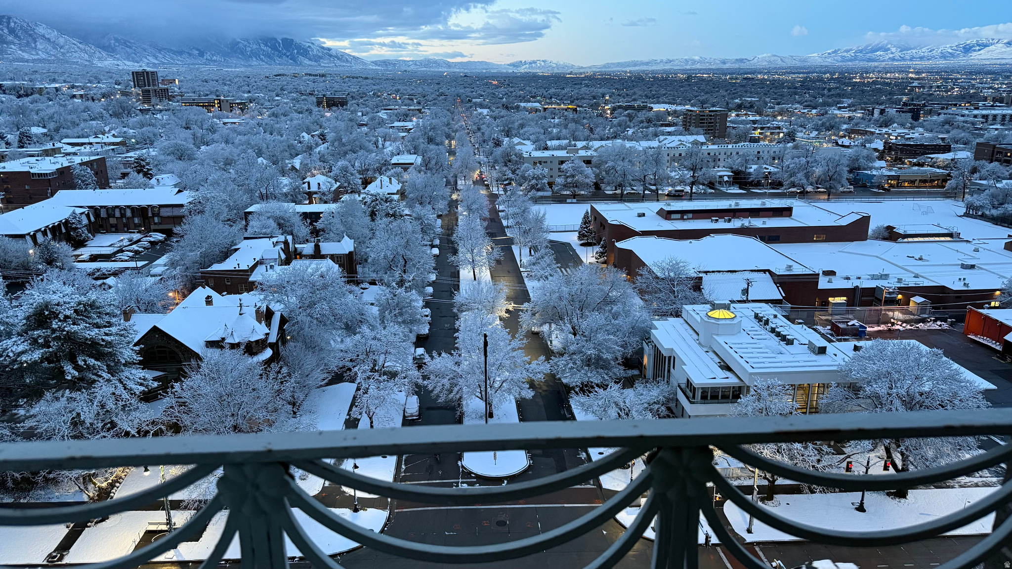 BONNEVILLE TOWER - Residential