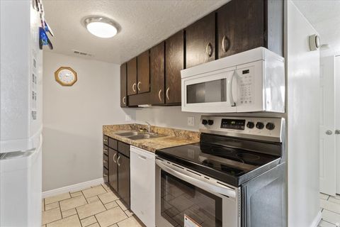 Tiny photo for 2627 W 5625 S, Roy, UT 84067 (MLS # 2135296)