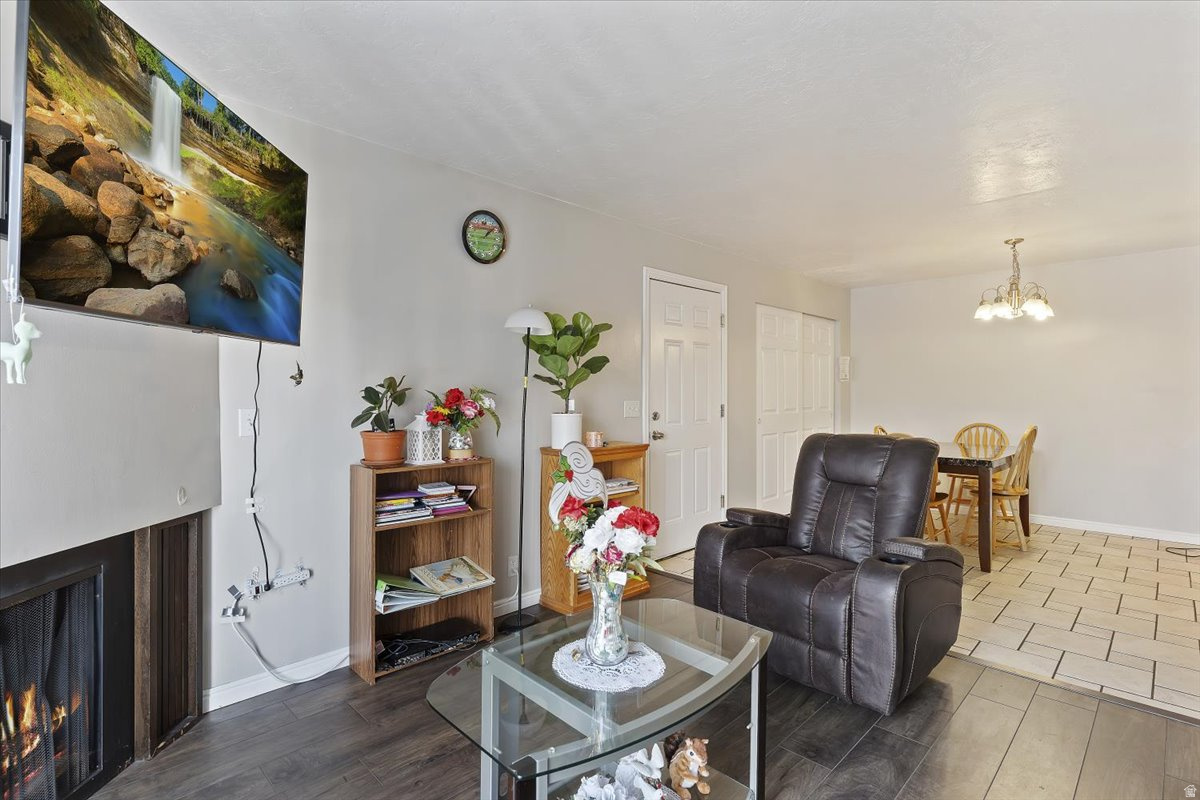 SHERWOOD OAKS CONDOS - Residential